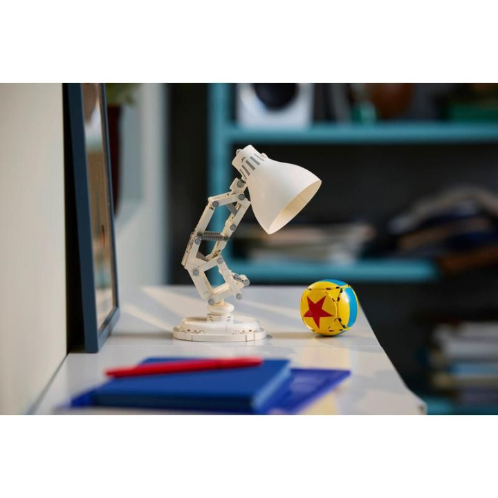 LEGO Ideas - Disney Pixar Luxo Jr.