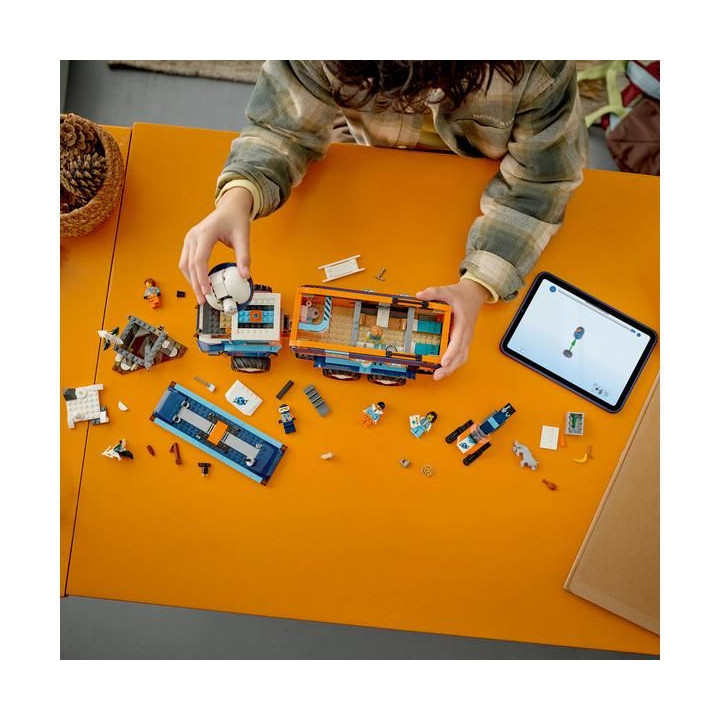 LEGO City - Nákladní auto s laboratoří pro průzkumníky Arktidy