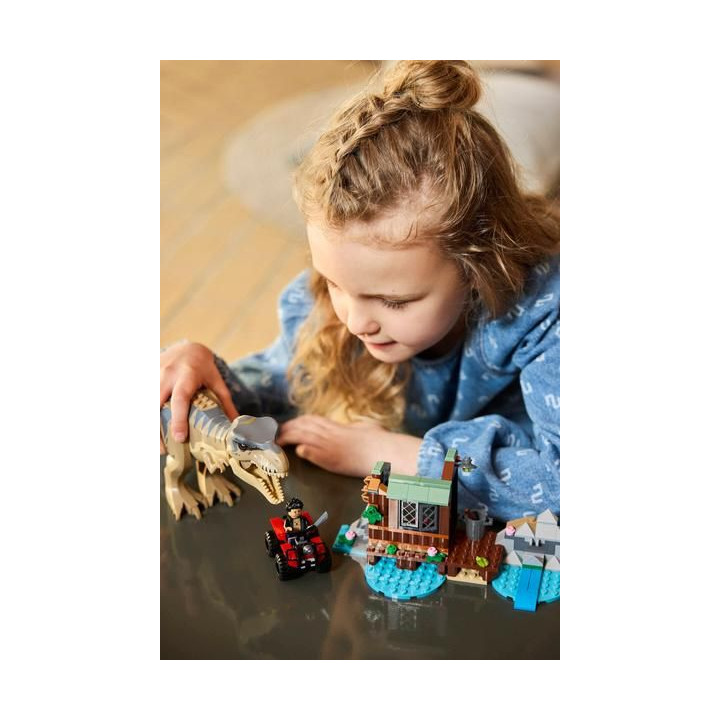 LEGO Jurassic World - T-rex a útěk po řece