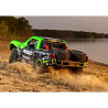 RC model auta Traxxas Desert Racer. Nejrealističtější zpracování pouštního závoďáku s autentickou klecí, kabinou a zavěšením. Kompletní chytré LED osvětlení s funkčními brzdovými světly. Výkonný střídavý pohon. Elektronická stabilizace jízdy. Rychlost až 80 km/h