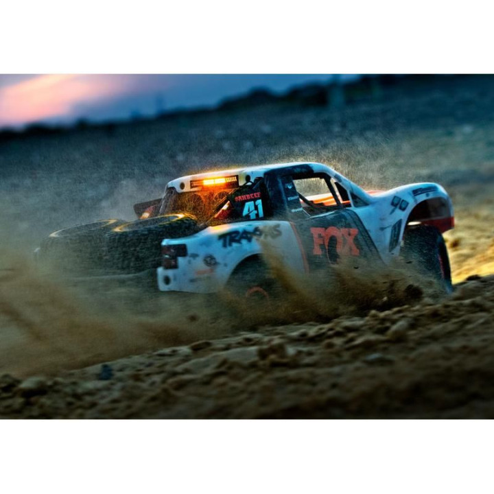 Traxxas Unlimited Desert Racer 1:8 RTR Rigid