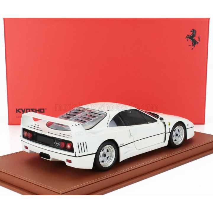 BBR MODELS FERRARI F40 1987 - CON VETRINA - WITH SHOWCASE - BIANCO AVUS - WHITE 1/18