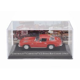 EDICOLA CHEVROLET CORVETTE STINGRAY C2 COUPE 1963 - CON VETRINA - WITH SHOWCASE - RED 1/43