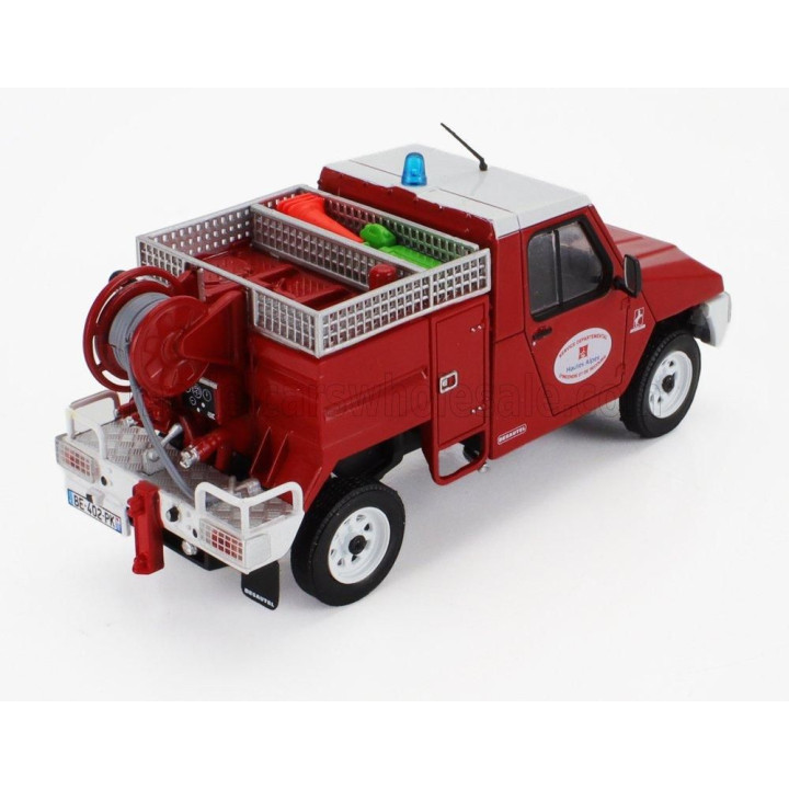 EDICOLA AUVERLAND DESAUTEL 4x4 SERVICE DEPARTEMENTAL D'INCENDIE ET DE SECOURS DES HAUTES ALPES FIRE ENGINE 1981 - RED WHITE 1/43