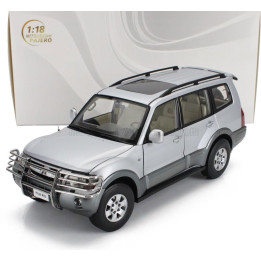 SUN STAR MITSUBISHI PAJERO 3.5L V6 V73 2006 - SILVER GREY 1/18