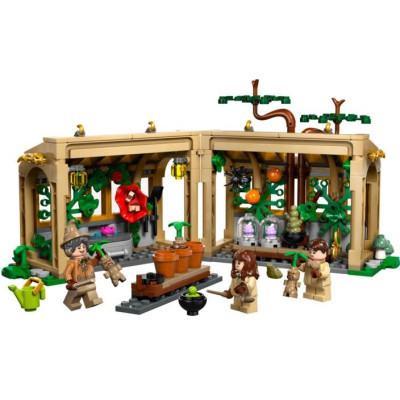LEGO Harry Potter - Bradavický hrad: Hodina bylinkářství