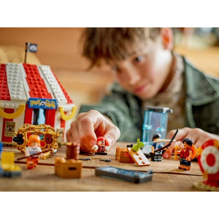 LEGO ONE PIECE - Klaun Buggy a jeho cirkusový stan