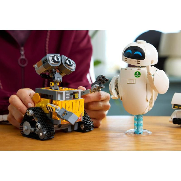 LEGO Disney - VALL•I a EVA