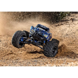 Brutálně výkonný a největší RC model auta od Traxxas - X-Maxx 8S ve vrcholné verzi Ultimate - vybaven hliníkovými díly, Bluetooth modulem (vč. telemetrie), odolnějším servem řízení a vylepšenými pneumatikami. Regulátor VXL-8S. Rychlost až 80 km/h.