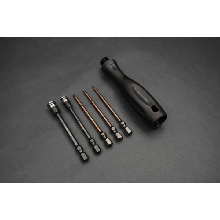 Set 1/4" bitů včetně rukojeti (1.5, 2.0, 2.5mm imbus a 5.5, 7mm nástrčkový)