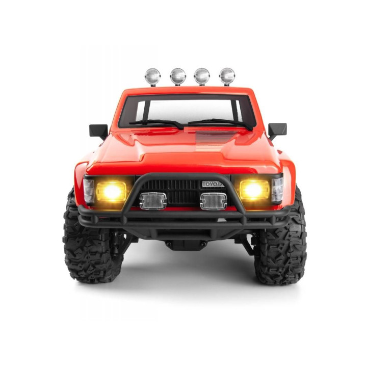 Venture18 1985 Toyota Hilux SR5 - červený