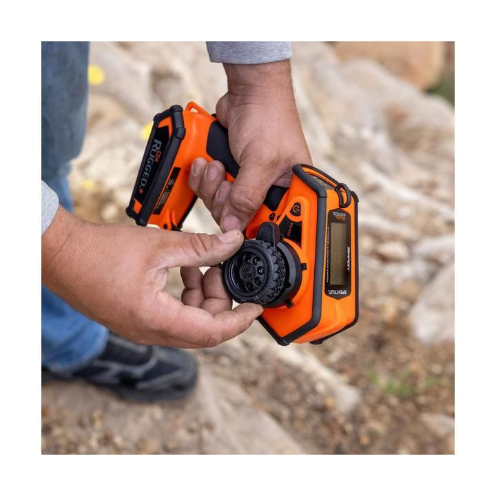 Spektrum DX Rugged+ 12CH DSMR+ oranžový