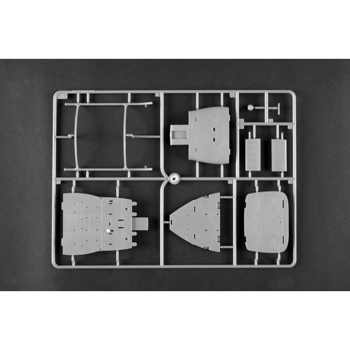 Trumpeter Bell UH-1B Huey 1/35