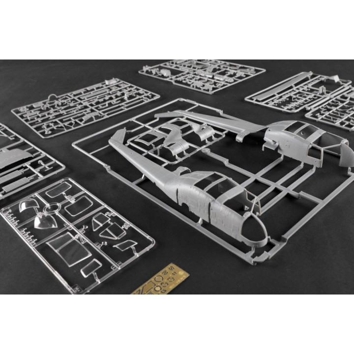 Trumpeter Bell UH-1B Huey 1/35