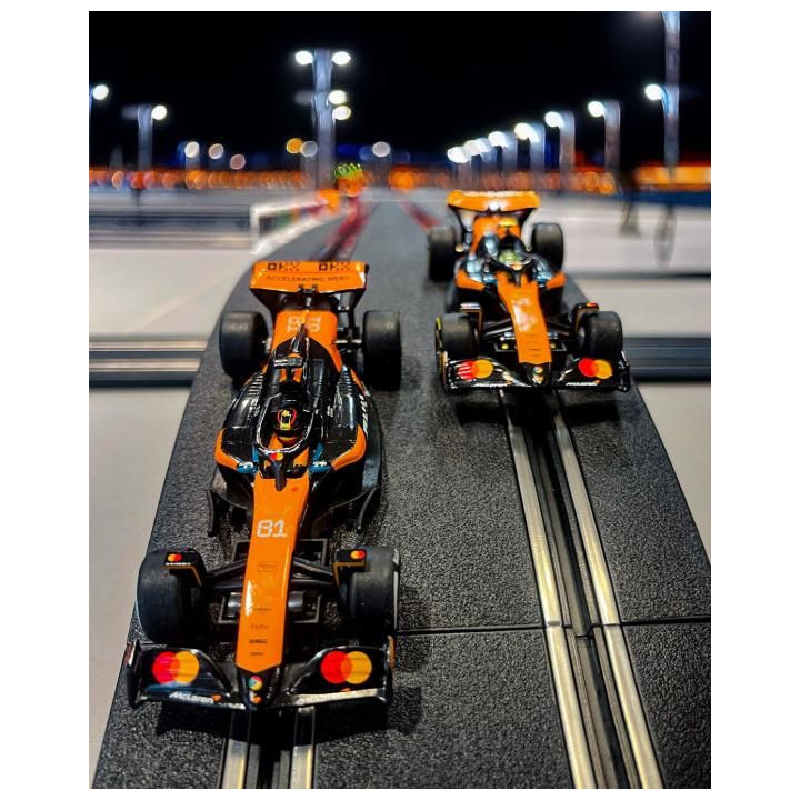 Auto GO 64294 McLaren Formula 1 Team L.Norris