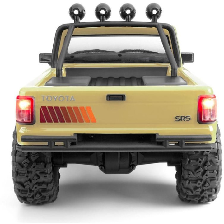 Venture18 Flux 1985 Toyota Hilux SR5 - krémový