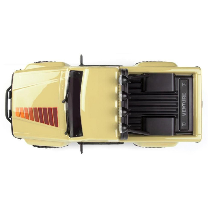 Venture18 Flux 1985 Toyota Hilux SR5 - krémový