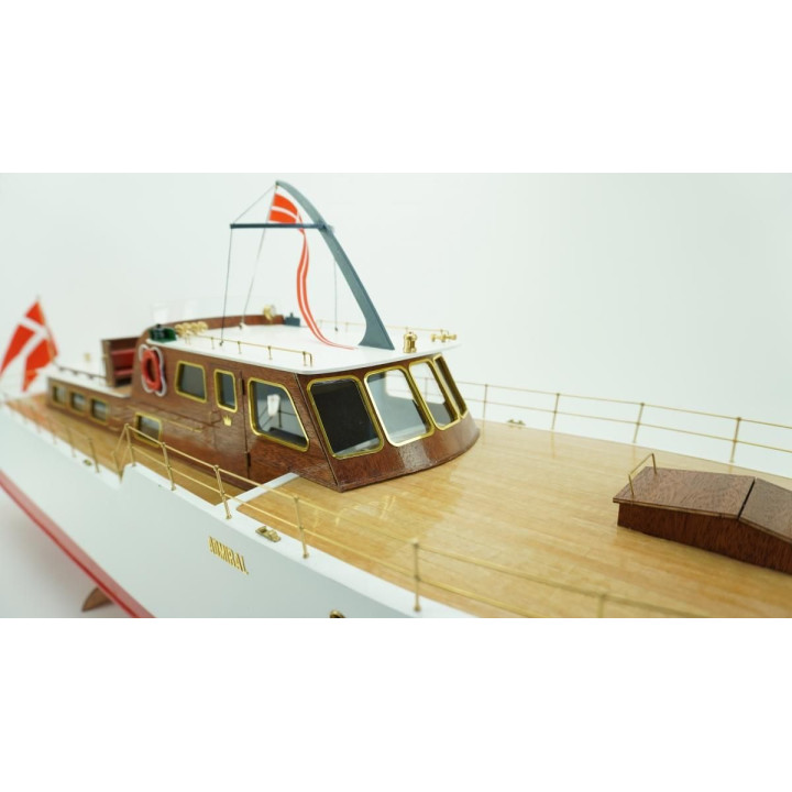 DMI Admiral 1:20