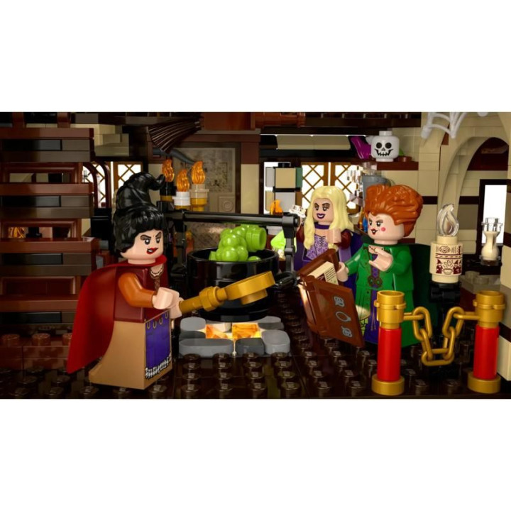 LEGO Ideas - Disney Hokus pokus: Chatka sester Sandersonových