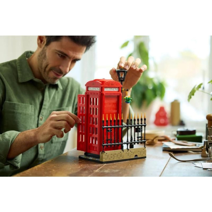 LEGO Ideas - Červená londýnská telefonní budka