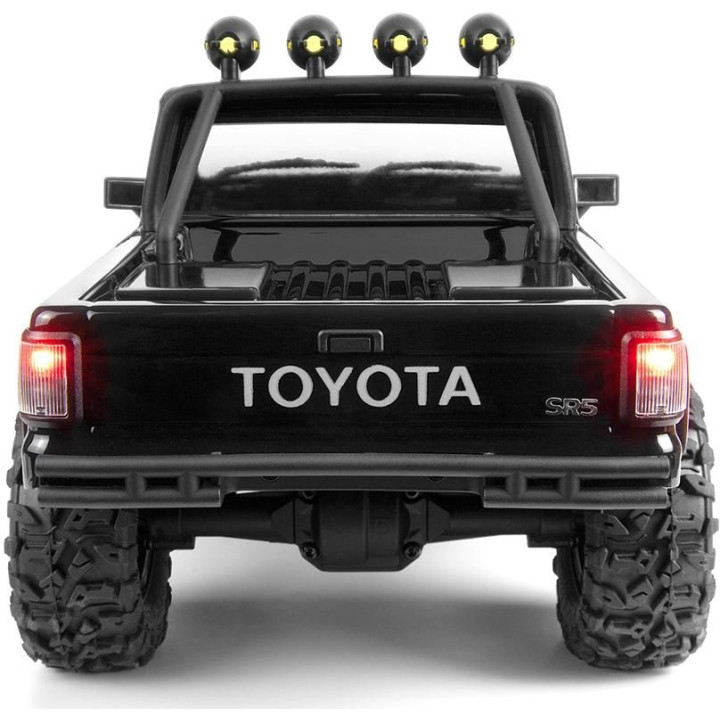 Venture18 Flux 1985 Toyota Hilux SR5 - černý