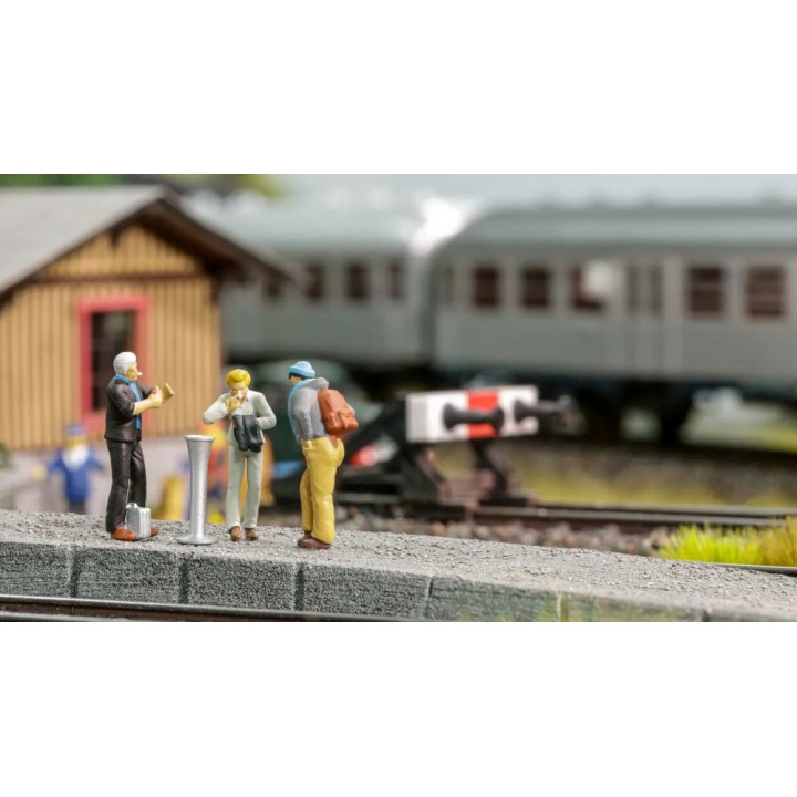 NOCH Vtipné scény Fajčiarska prestávka H0 1:87