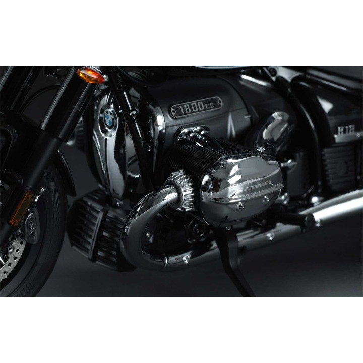 MENG-Model BMW R 18 Classic (Pre-colored Edition) 1:9 | RCsvet