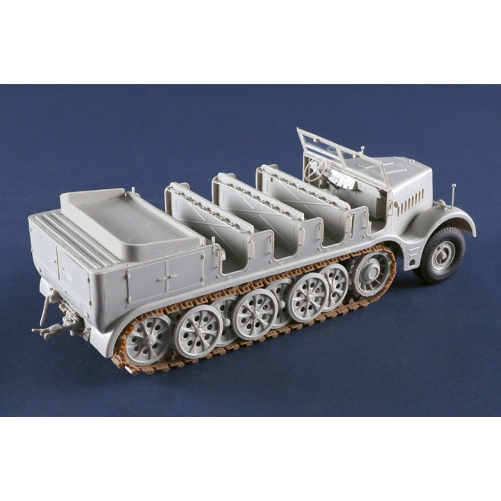 Trumpeter Sd.Kfz.9 Artillery Version 1/35 | RCsvet