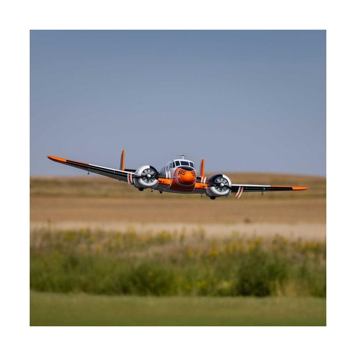 E-flite Beechcraft D18/RC-45J 1.5m BNF Basic AS3X+ SAFE Select