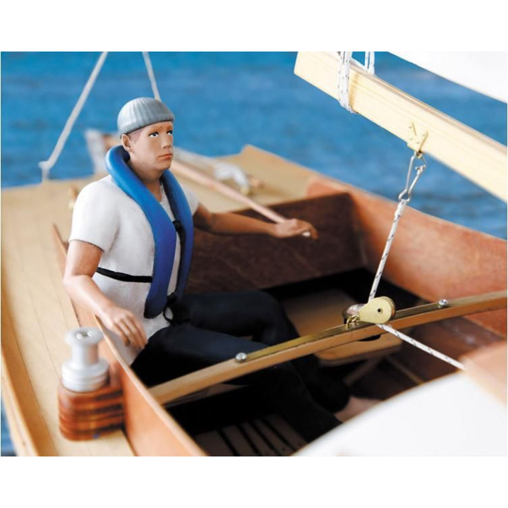 Krick Figurka Finn 1:15 Skipper u kormidla