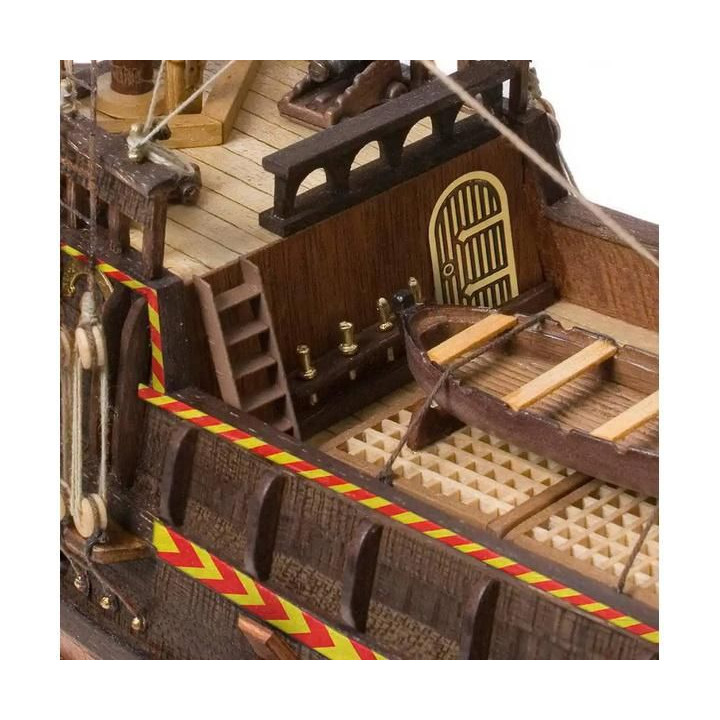 OCCRE HMS Golden Hind 1:85 kit