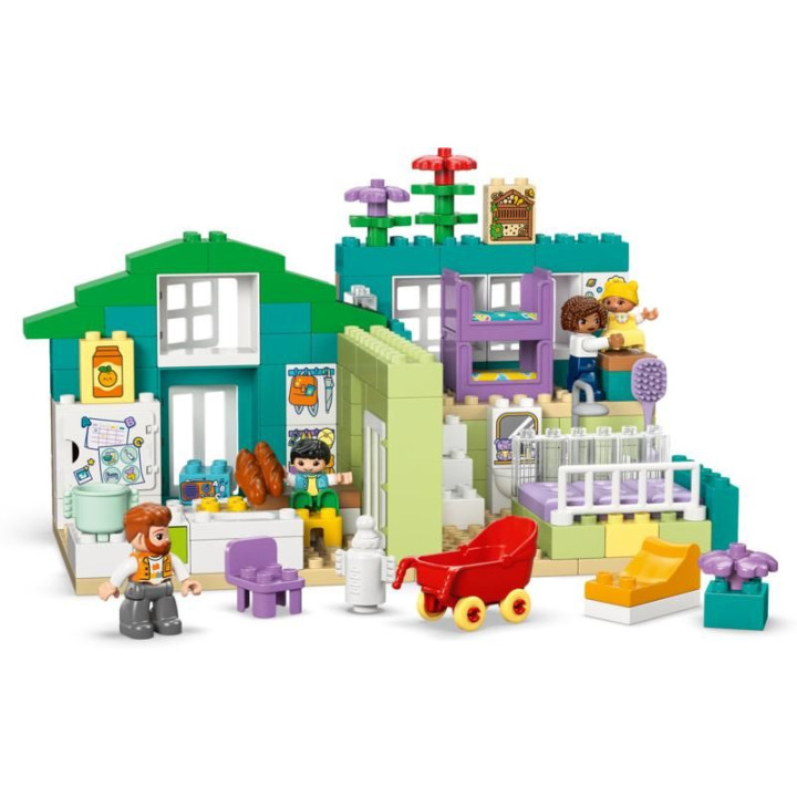 LEGO DUPLO - Moderní rodinný dům 3 v 1 s figurkami
