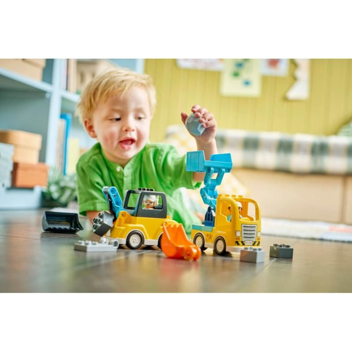LEGO DUPLO - Vozidla na stavbě 3 v 1