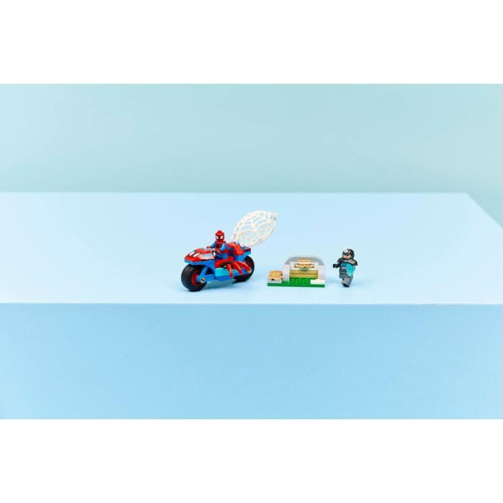 LEGO Friends - Spidey na motorce vs. Rhino