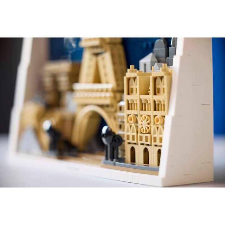 LEGO Architecture - Paříž – město lásky