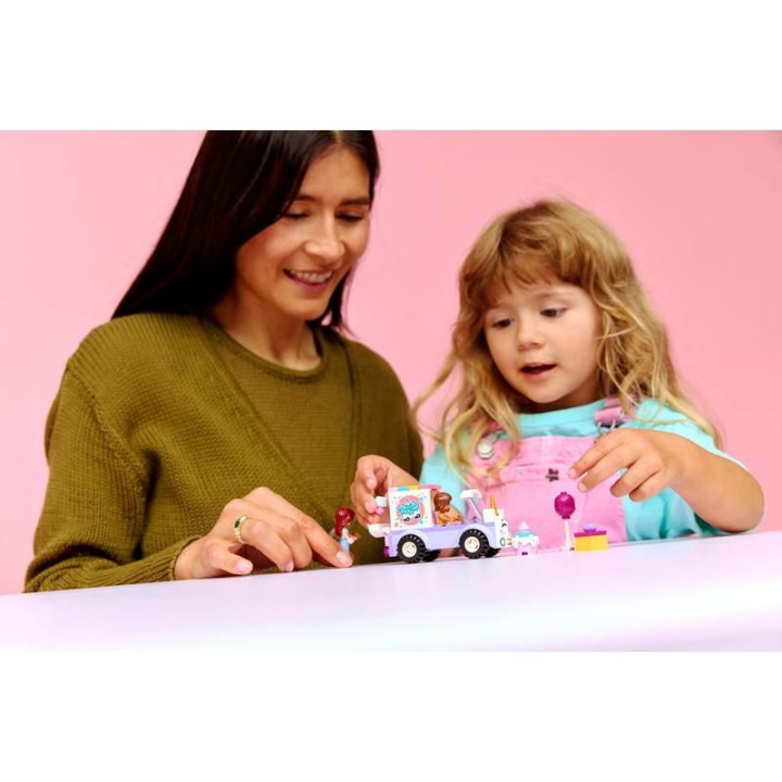 LEGO Friends - Jednorožčí donáškové auto s dortem