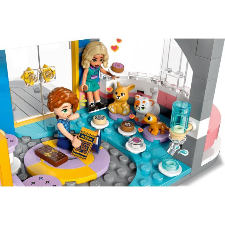 LEGO Friends - Klubovna pro kamarády v městečku Heartlake