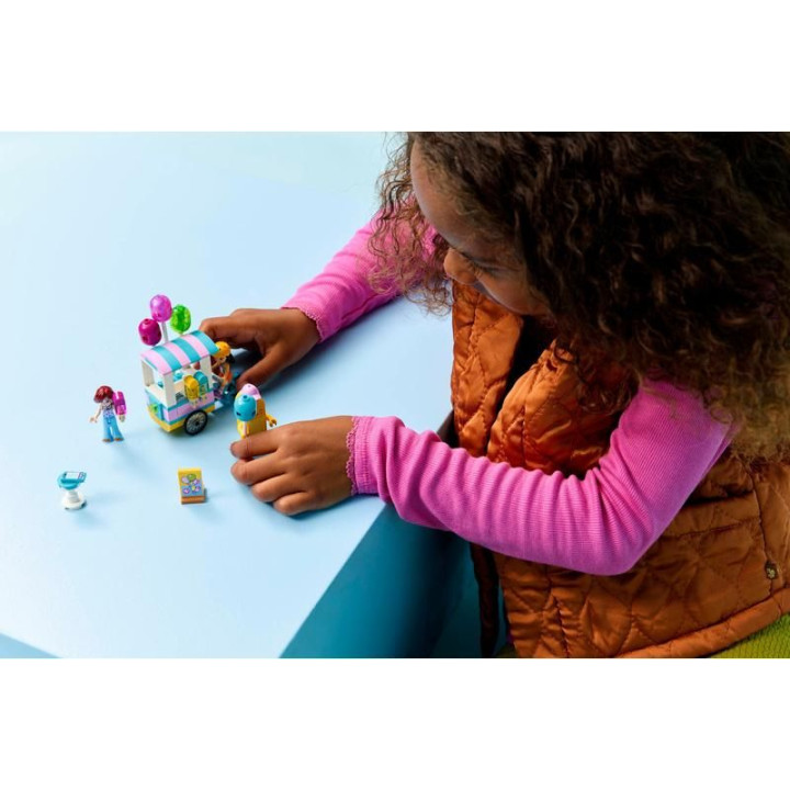 LEGO Friends - Stánek se zmrzlinou a balónky
