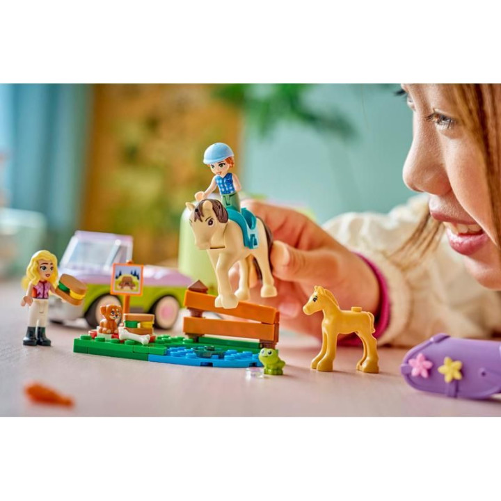 LEGO Friends - Přívěs s koněm a hříbětem