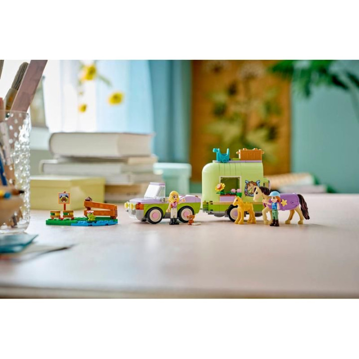 LEGO Friends - Přívěs s koněm a hříbětem