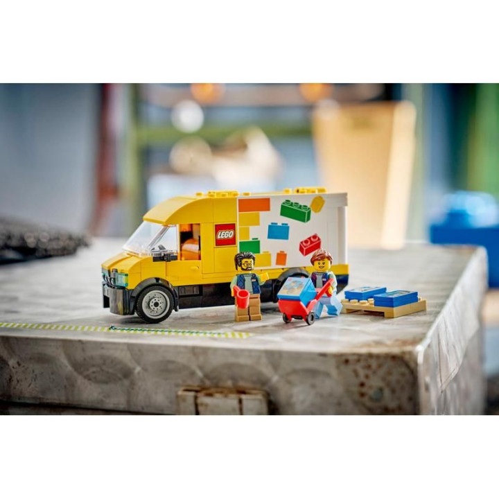 LEGO City - Dodávka LEGO®