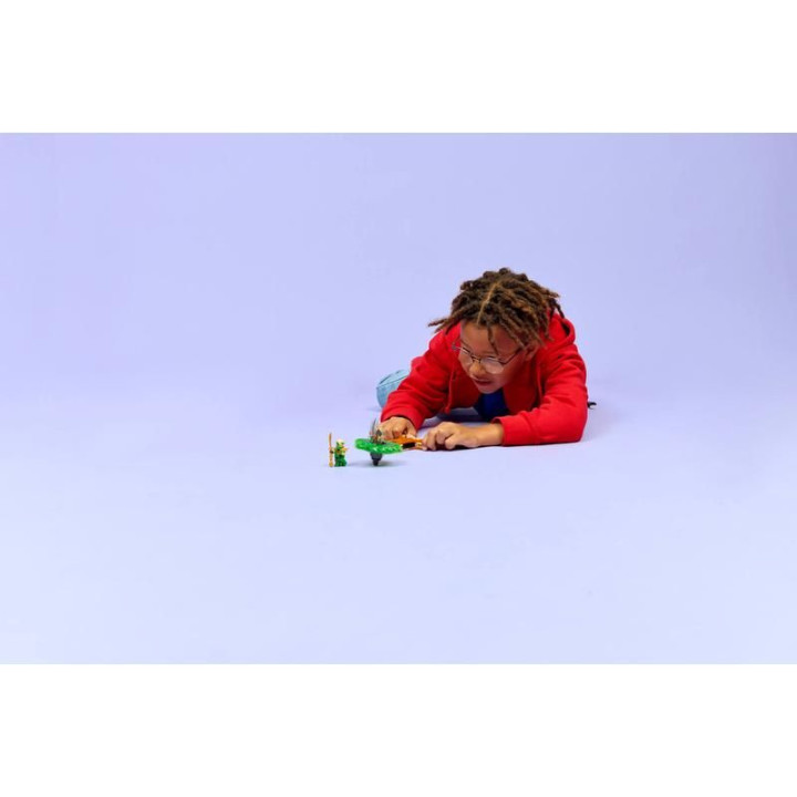 LEGO Ninjago - Lloyd vs. spinner pozemské příšery