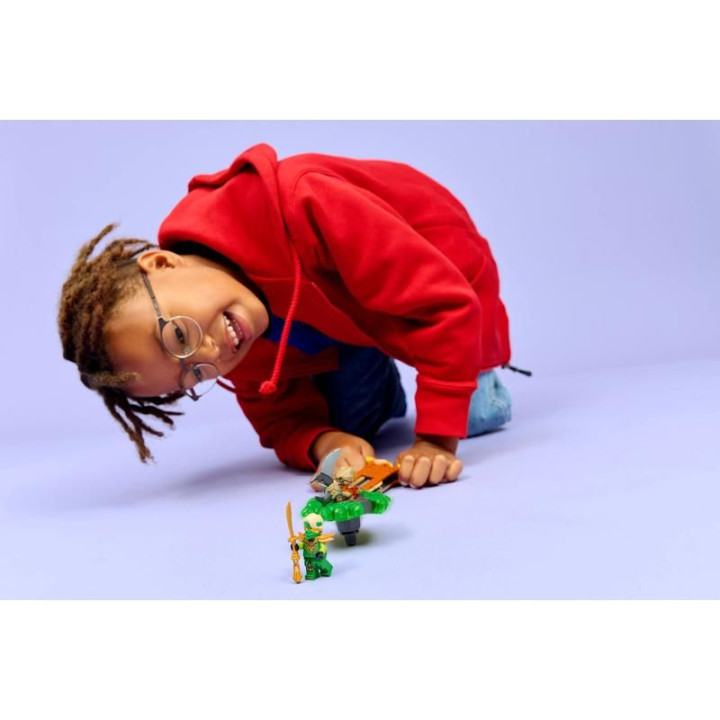 LEGO Ninjago - Lloyd vs. spinner pozemské příšery