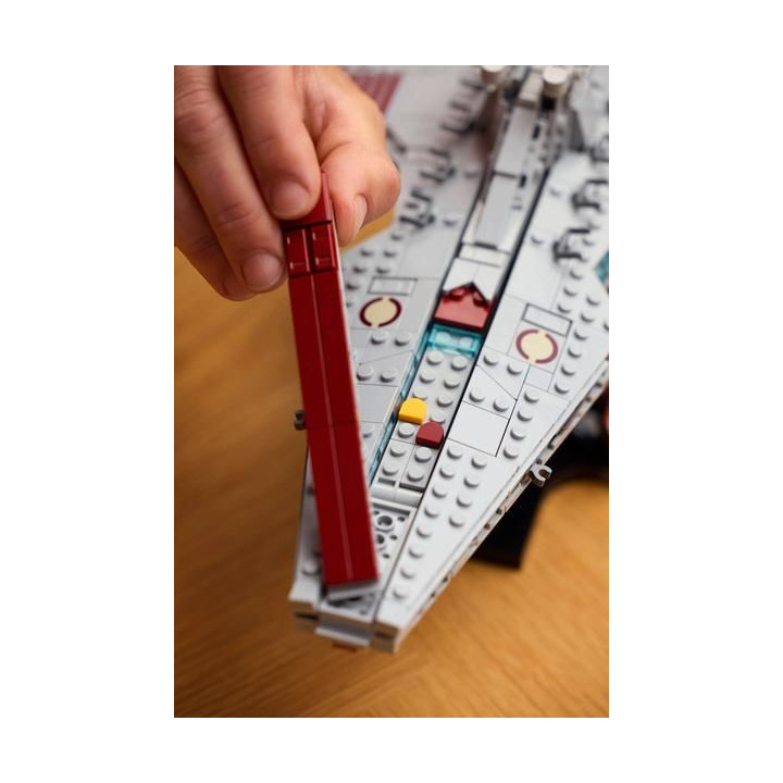 LEGO Star Wars - Útočný křižník třídy Venator