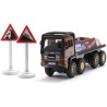 Kovový model soutěžní truck-trialového speciálu MAN, délka přibližně 10 cm, měřítko 1:87. Osmikolový model je vybaven čirými okny a originálními sponzorskými samolepkami. Vhodné pro hraní i sběratelství. Součástí balení jsou dvě značky. Kvalitní zpracování z kovu a plastu. Baleno v blistru.