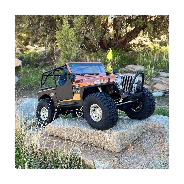 Axial SCX10 III Jeep CJ-7 1:10 4WD RTR červená