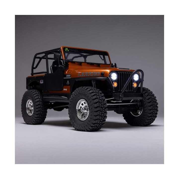 Axial SCX10 III Jeep CJ-7 1:10 4WD RTR měděná