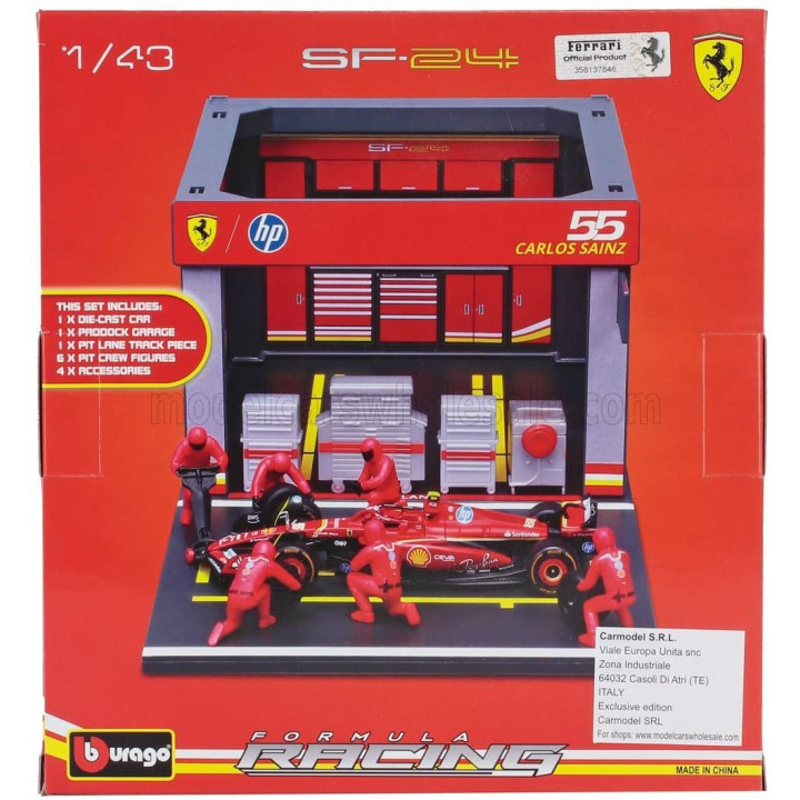 BURAGO FERRARI F1  SF-24 DIORAMA GARAGE PIT-STOP TEAM SCUDERIA FERRARI N 55 SEASON 2024 CARLOS SAINZ WITH CREW FIGURE AND ACCESS