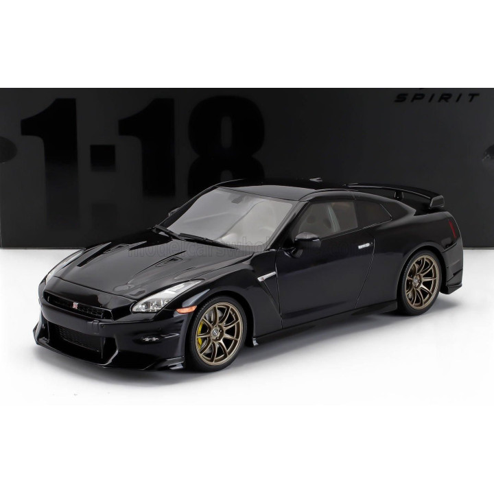 GT SPIRIT NISSAN GT-R T-SPEC TAKUMI EDITION COUPE 2024 - PURPLE 1/18