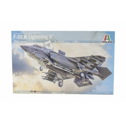 ITALERI LOCKHEED MARTIN F-35B MILITARY AIRPLANE LIGHTING II 2011 1/48